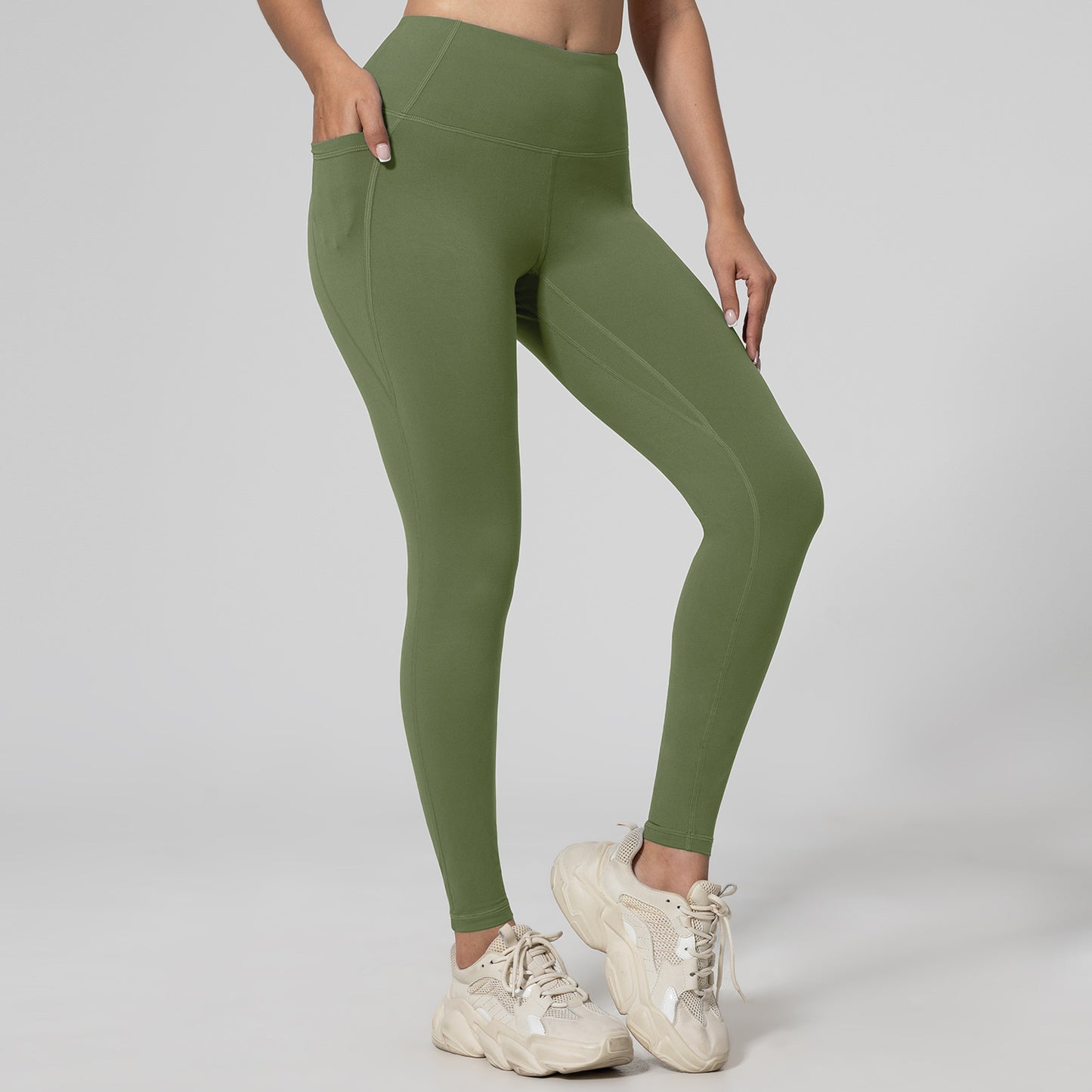High-waisted fitness leggings that enhance the hips
